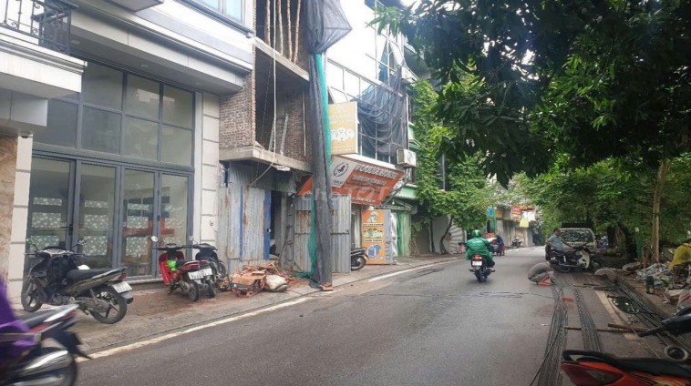 Cho thuê làm văn phòng Công ty Mặt phố Bờ sông Sét, gần Nguyễn An Ninh, 5 tầng, 35m2, 3P, 22 Triệu